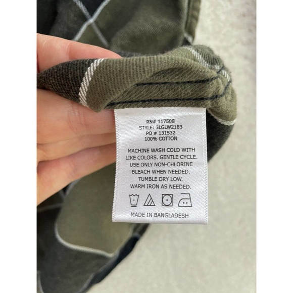 Levis Shirt Mens XL Green Plaid Button Down Long Sleeves Lightweight - Picture 10 of 11